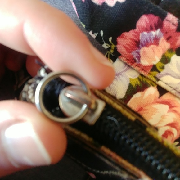 Purse - Picture 5 of 5